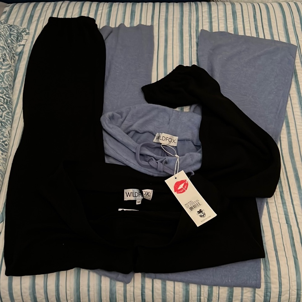 NWOT!! Wildfox bundle of bbj bottoms!! Sz M